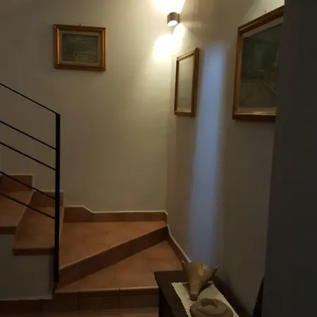 Bed & Breakfast Alfa Due Mr.a. Forchia